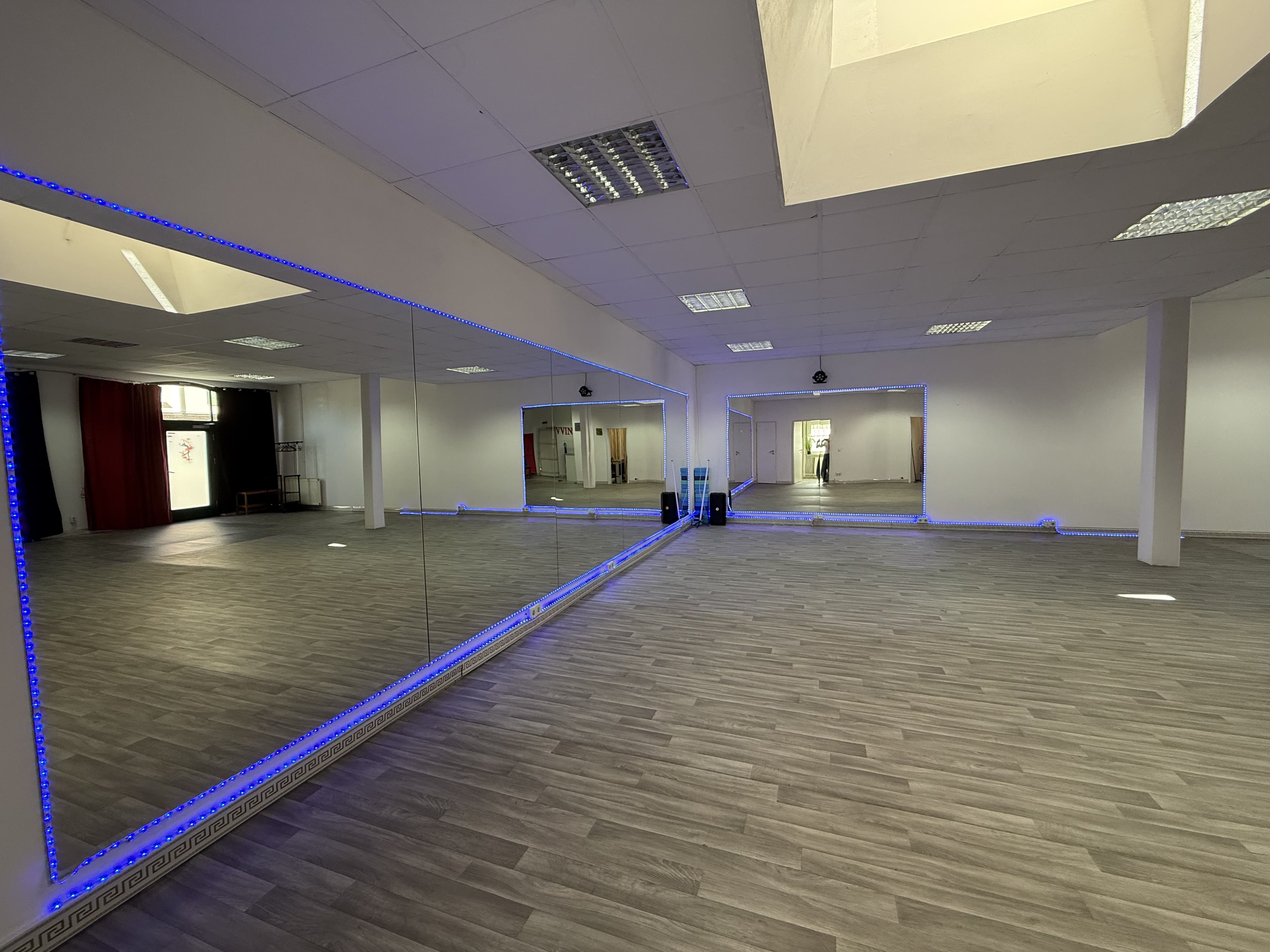 Dance studio rental